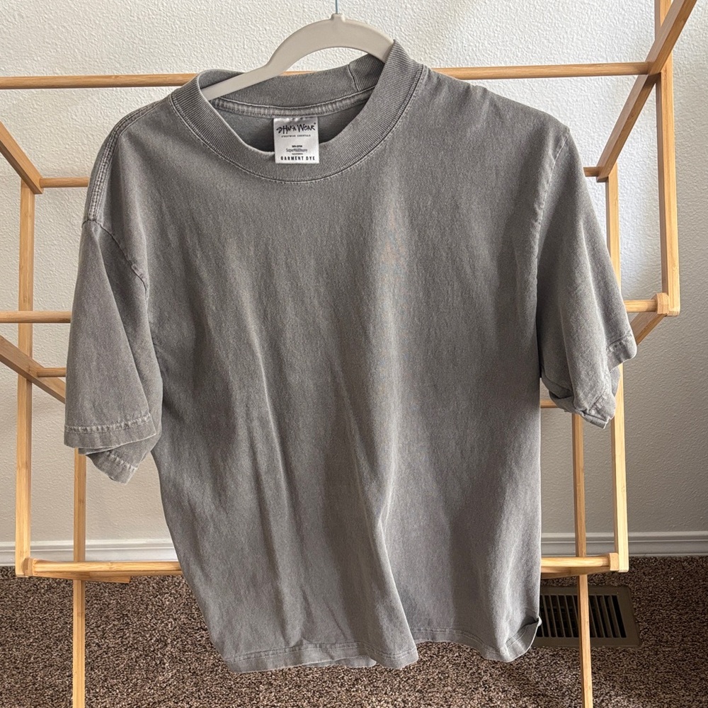 Washed Gray Short-Sleeve Crewneck Tee - Men's
